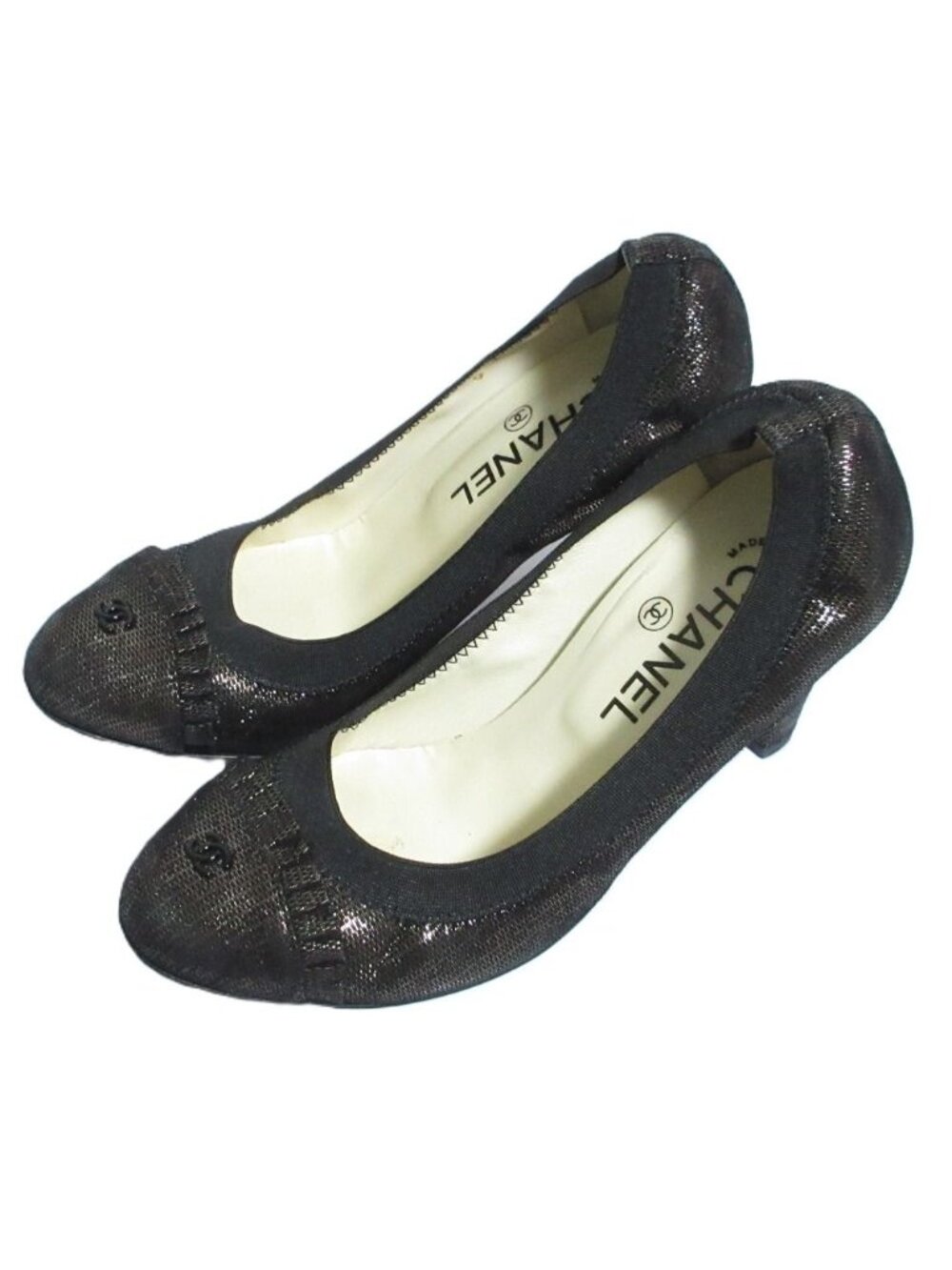 Chanel CC Logo Ruffle Stretch Pumps Black Gold Spring Summer Fall Winter